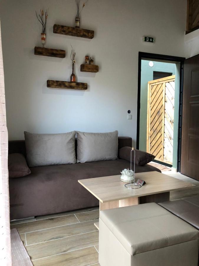 Mad'S Villas Nea Peramos (Macedonia) Exterior foto
